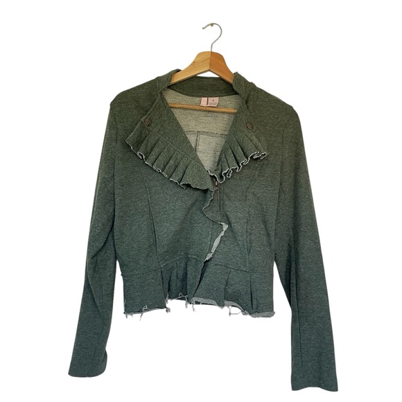 Women's Green Ruffled Jacket - Picture 1 of 4